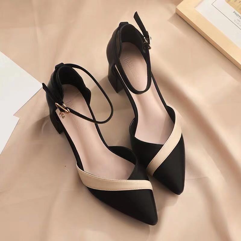 Women's Classic Beige Square H - Leather Classic Strap ulasan dan harga